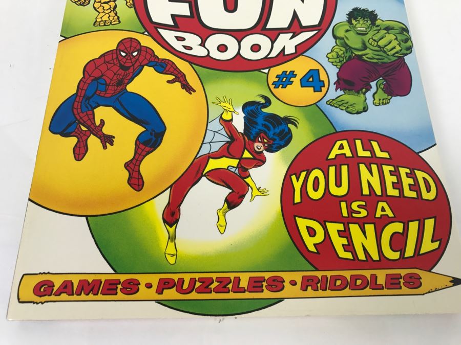 Vintage 1978 First Edition Stan Lee Presents Mighty Marvel Superheroes Fun Book #4 Comic Book Marvel Comics New Old Stock [Photo 3]