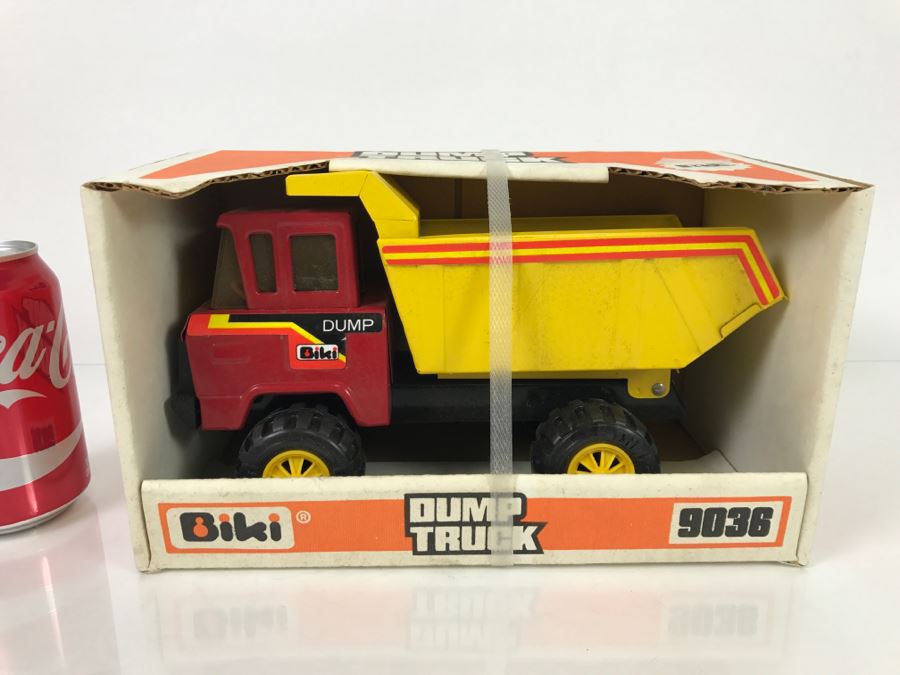 Biki Dump Truck New In Packaging 9036