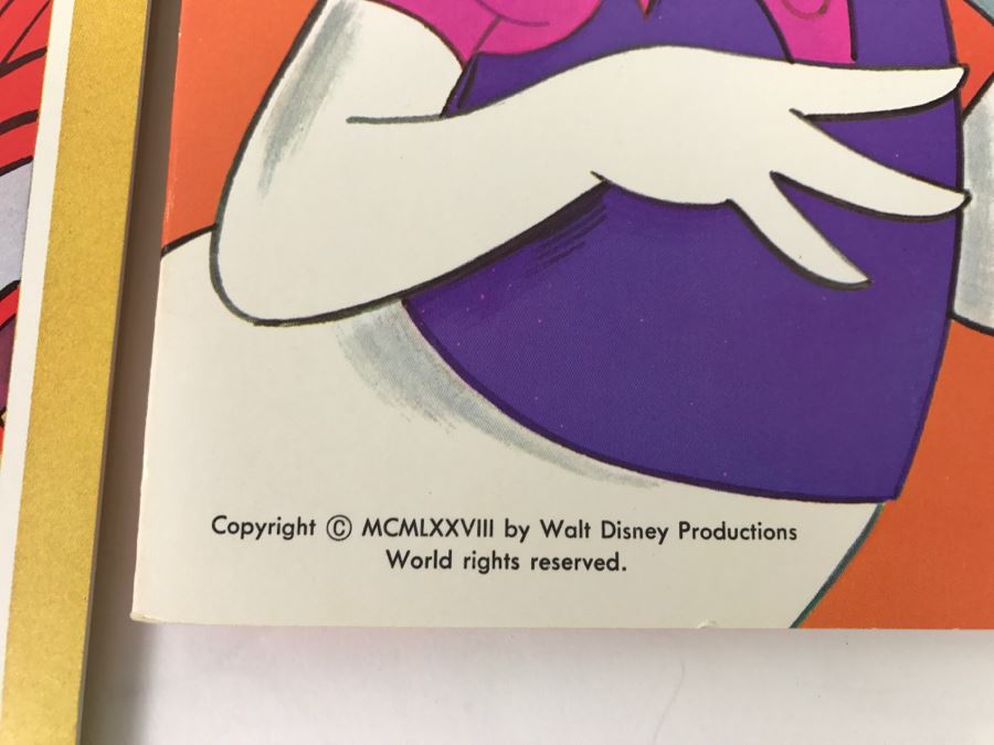 (6) Walt Disney Paper Doll Books And Sticker Fun Books Winnie-The-Pooh, Mickey & Minnie Mouse, Daisy And Donald Duck New Old Stock [Photo 7]