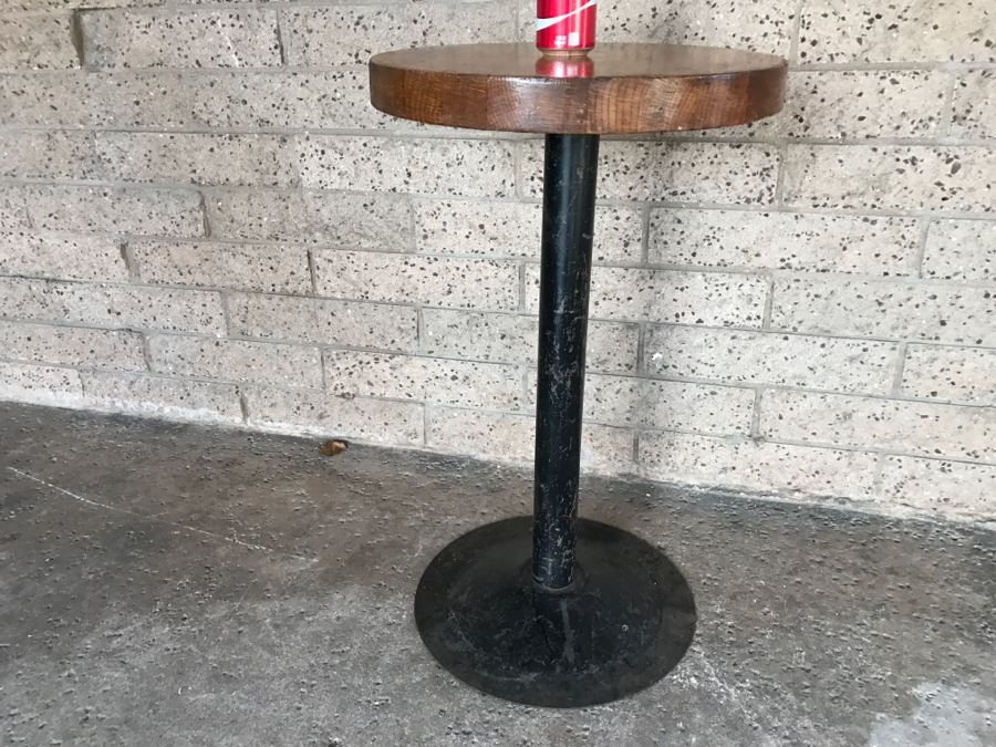 Solid Wood Top Bar Cafe Table With Metal Base [Photo 8]