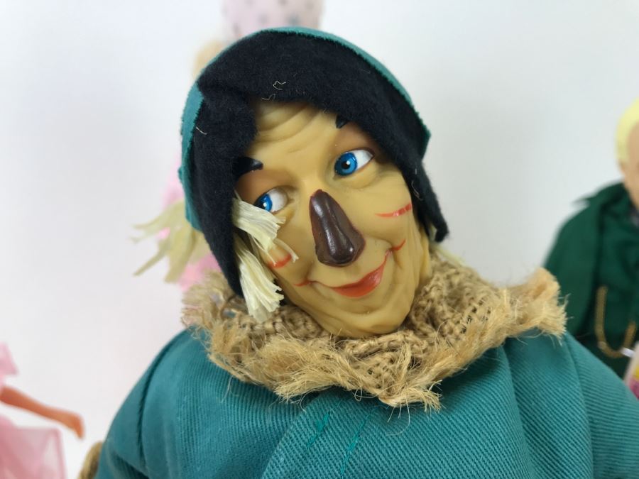 (9) Vintage The Wizard Of Oz Dolls With Tags Collection With Yellow Brick Road Stands [Photo 28]
