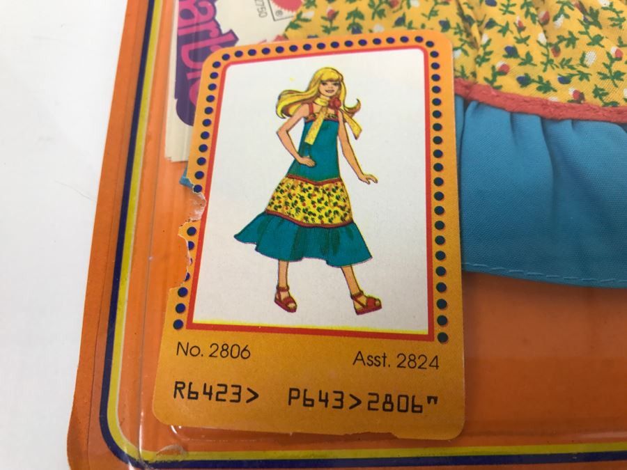 (3) Vintage 1975 1978 Skipper Fashion Collectibles Barbie Doll Clothes New In Packaging [Photo 5]