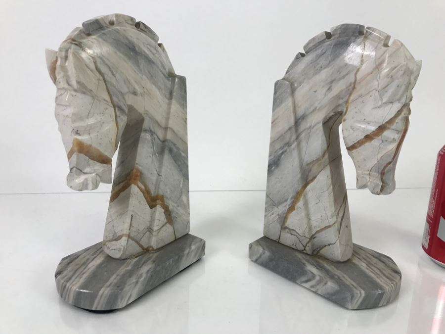 stone horse head bookends
