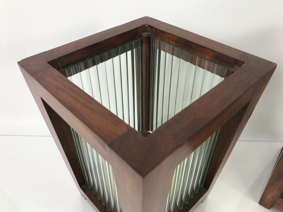 Pair Of Wood And Glass Candleholders [Photo 3]