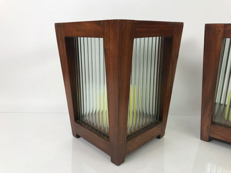 Pair Of Wood And Glass Candleholders [Photo 2]