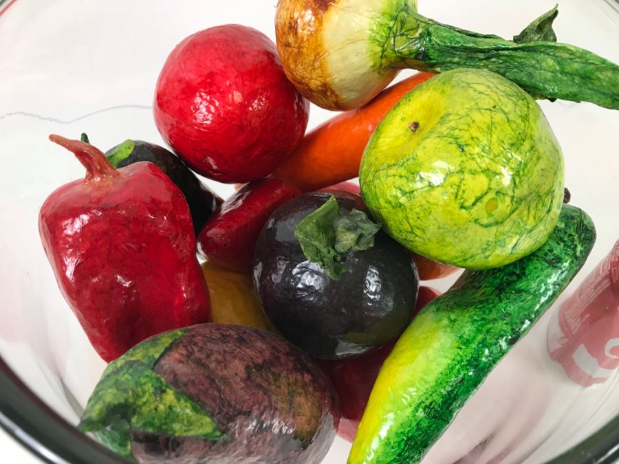 Large Glass Bowl Filled With Artificial Vegetables [Photo 5]