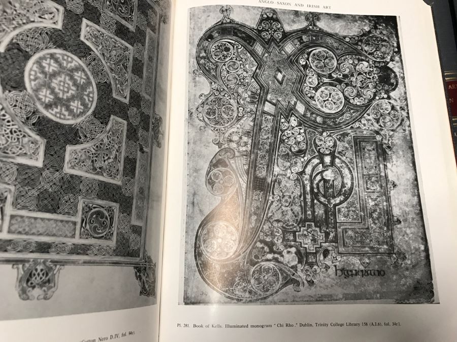 Vintage First Edition 1959 Complete Set Of Encyclopedia Of World Art 15 Volumes McGraw Hill Printed In Italy Retails $300-$500 [Photo 10]