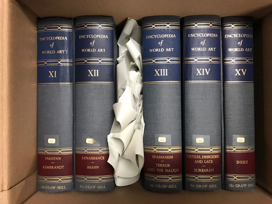 Vintage First Edition 1959 Complete Set Of Encyclopedia Of World Art 15 Volumes McGraw Hill Printed In Italy Retails $300-$500 [Photo 4]