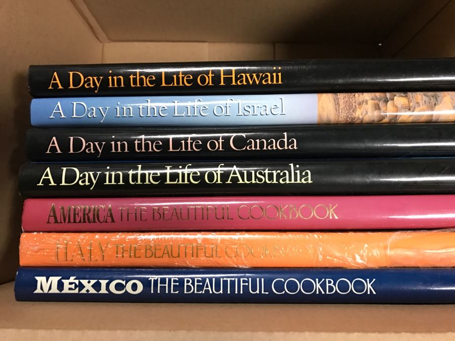 (13) Collection Of First Edition Kodak Collins Publishers A Day In The Life Of: California, Hollywood, Japan, Hawaii And More Books And (3) The Beautiful Cookbooks: America, Mexico And Italy [Photo 6]