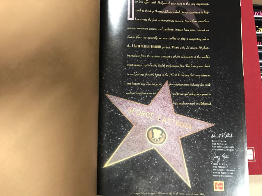 (13) Collection Of First Edition Kodak Collins Publishers A Day In The Life Of: California, Hollywood, Japan, Hawaii And More Books And (3) The Beautiful Cookbooks: America, Mexico And Italy [Photo 22]