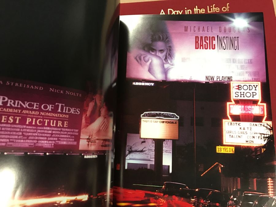 (13) Collection Of First Edition Kodak Collins Publishers A Day In The Life Of: California, Hollywood, Japan, Hawaii And More Books And (3) The Beautiful Cookbooks: America, Mexico And Italy [Photo 20]