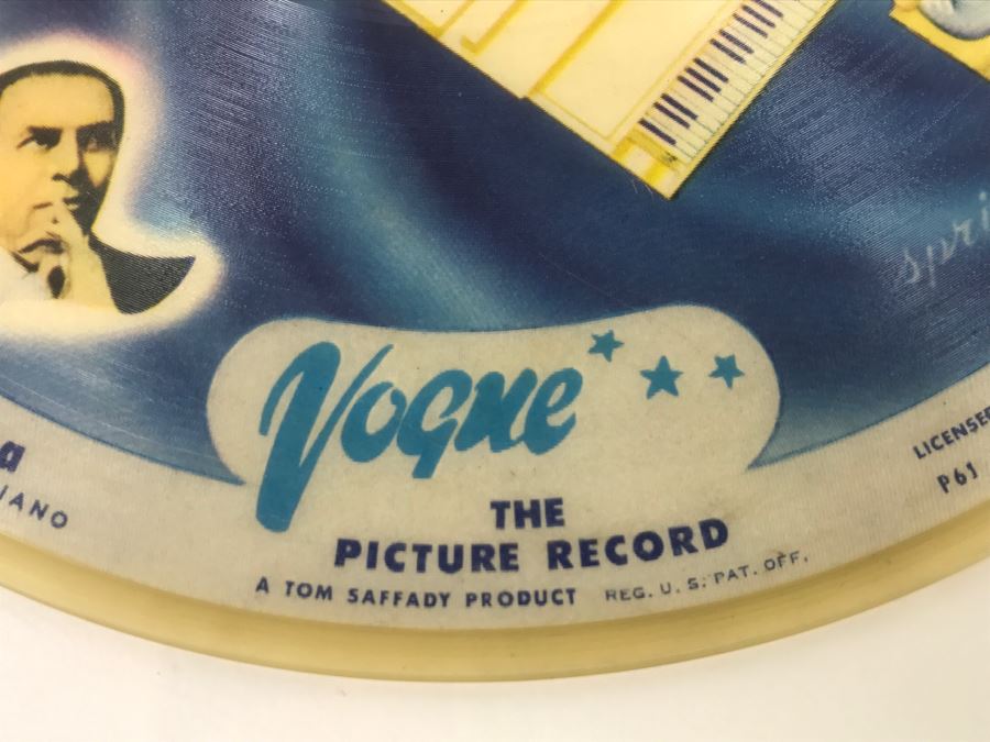 Vogue The Picture Record R725 Rhapsody In Blue And Alice Blue Gown [Photo 2]