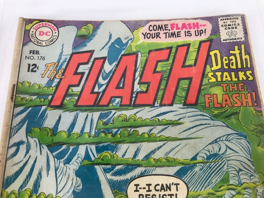 DC Comics The Flash #176 And The Flash Solo-Starring Green Lantern #223 Comic Books [Photo 3]