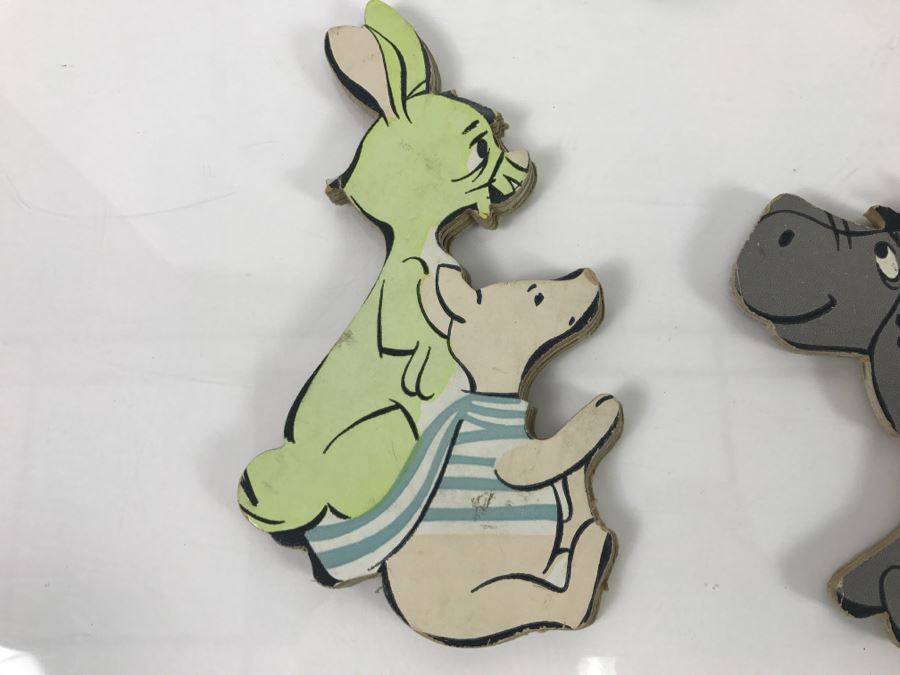 Vintage Walt Disney Winnie The Pooh Wall Decorations Decor Hardboard Cutout [Photo 3]
