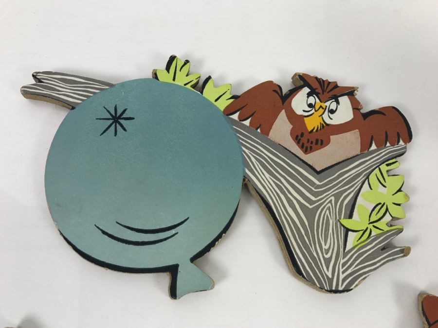 Vintage Walt Disney Winnie The Pooh Wall Decorations Decor Hardboard Cutout [Photo 4]