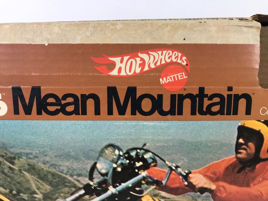 Vintage 1970 Hot Wheels Rumblers Mean Mountain Not Complete Missing Bikes And Men Damaged Box [Photo 4]