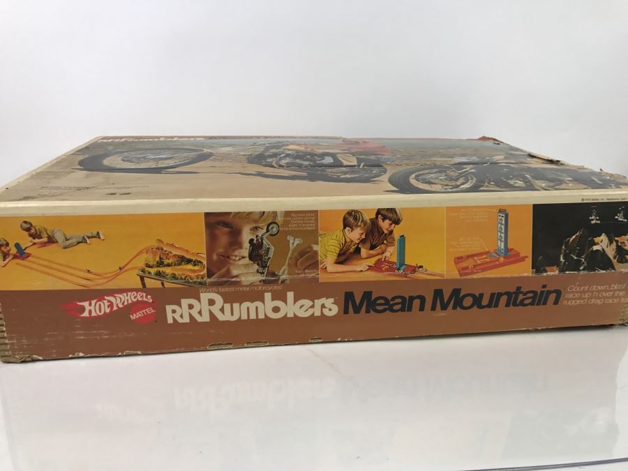 Vintage 1970 Hot Wheels Rumblers Mean Mountain Not Complete Missing Bikes And Men Damaged Box [Photo 8]