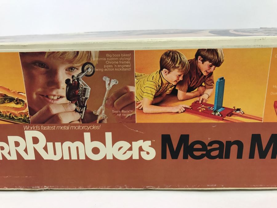Vintage 1970 Hot Wheels Rumblers Mean Mountain Not Complete Missing Bikes And Men Damaged Box [Photo 12]