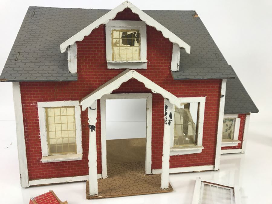 Vintage Wooden Doll House - Needs Some Work [Photo 2]