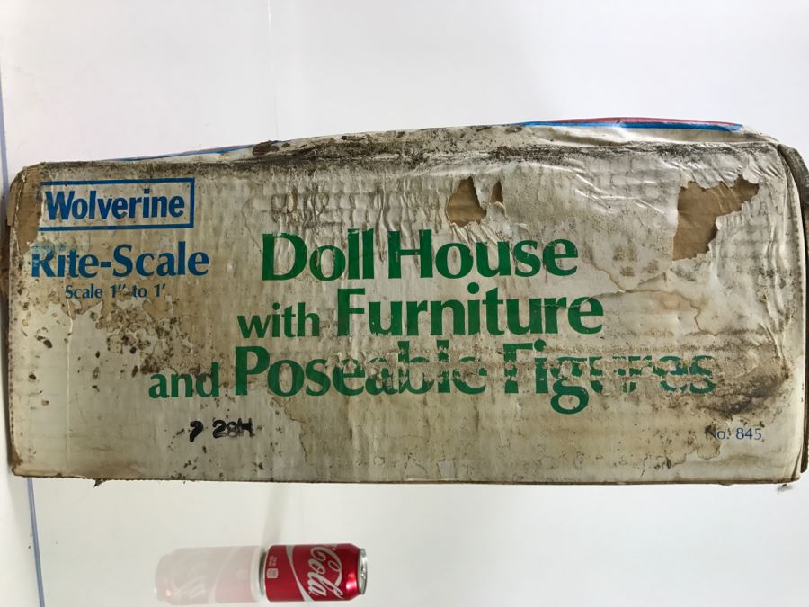 Wolverine Rite-Scale Doll House With Furniture And Poseable Figures In Damaged Unopened Box No. 845 [Photo 7]
