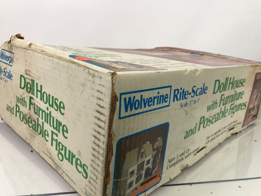 Wolverine Rite-Scale Doll House With Furniture And Poseable Figures In Damaged Unopened Box No. 845 [Photo 12]