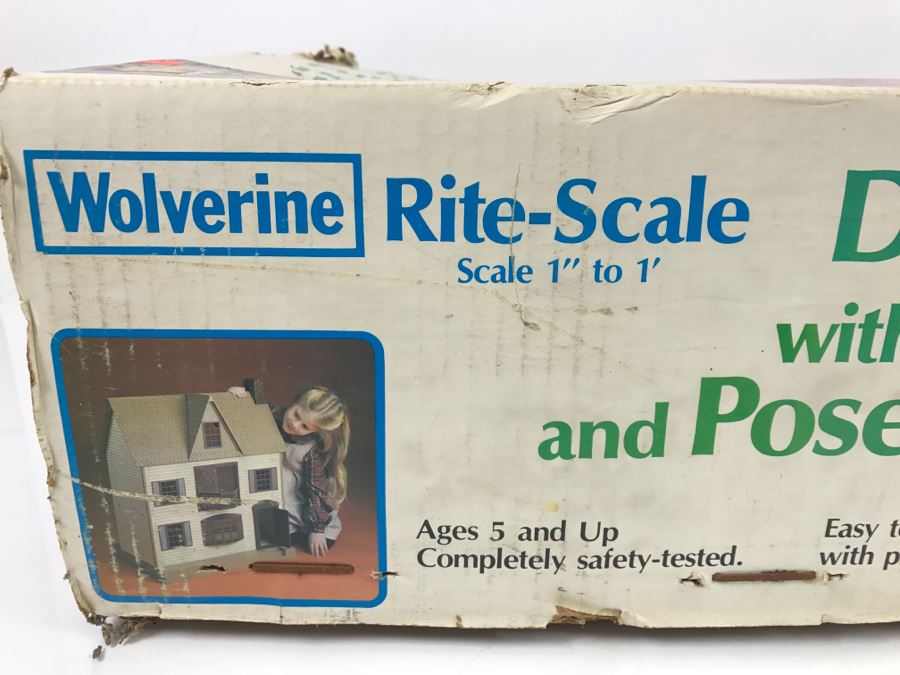 Wolverine Rite-Scale Doll House With Furniture And Poseable Figures In Damaged Unopened Box No. 845 [Photo 10]