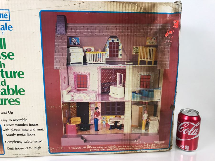 Wolverine Rite-Scale Doll House With Furniture And Poseable Figures In Damaged Unopened Box No. 845 [Photo 4]