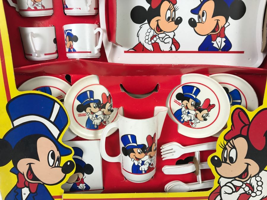 Walt Disney Mickey & Minnie Chunky Service For 4 Kid's Cups, Plates, Flatware In Damaged Box [Photo 4]