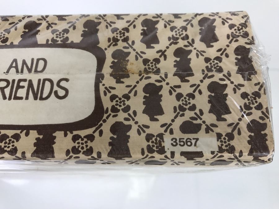 Holly Hobbie And Friends Kitchenware Set In Box [Photo 6]