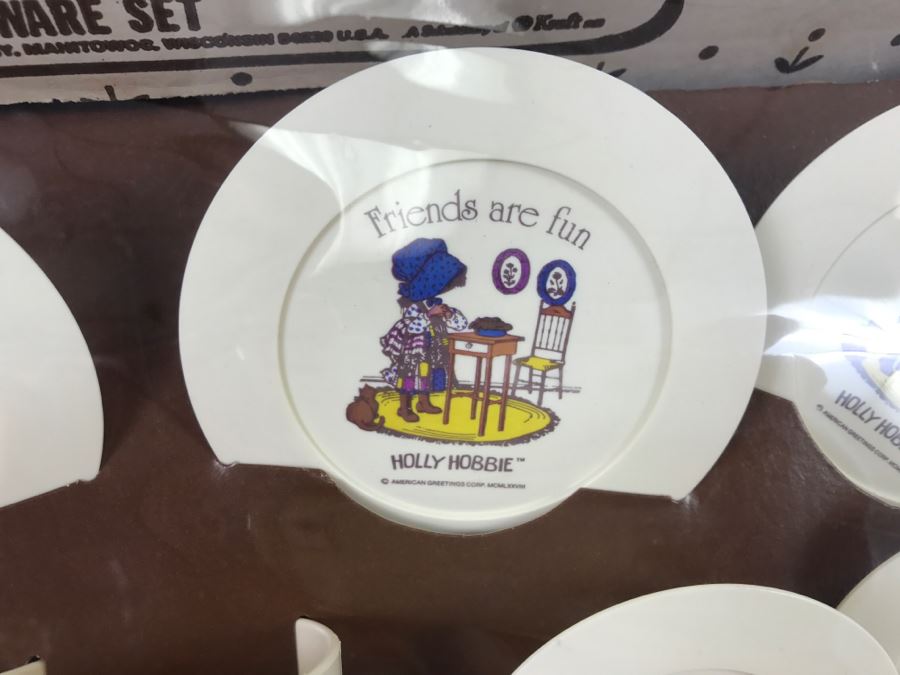 Holly Hobbie And Friends Kitchenware Set In Box [Photo 4]