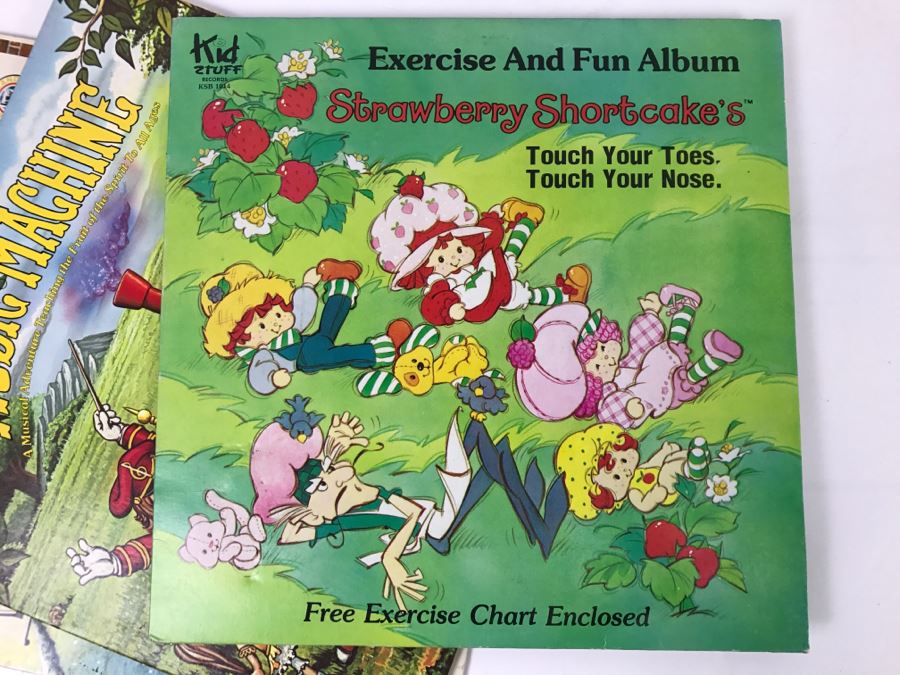 (14) Children's Record Collection Disneyland Records, Golden Records, United Artists [Photo 24]