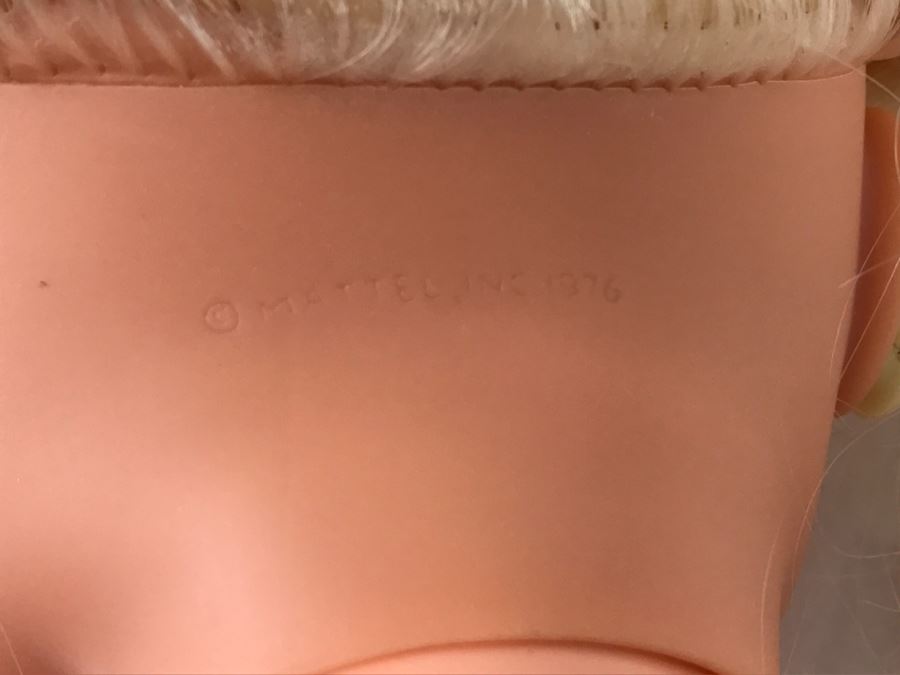 1992 Mattel Giant Barbie Doll Huge 36' Barbie Bride Doll [Photo 12]