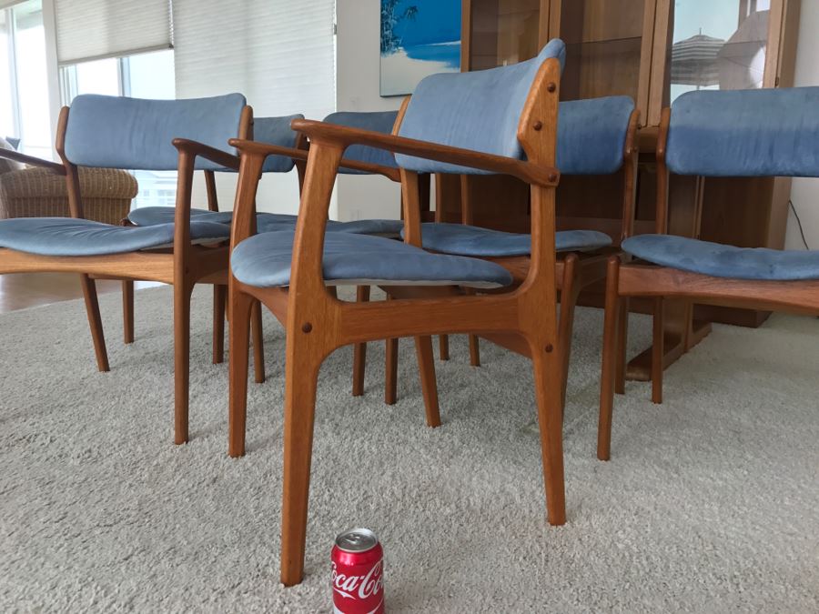 (6) Danish Mid-Century Modern Teak Dining Chairs (2 Chairs Are Armchairs) Attributed To Erik Buch - This Item Has A Reserve [Photo 4]