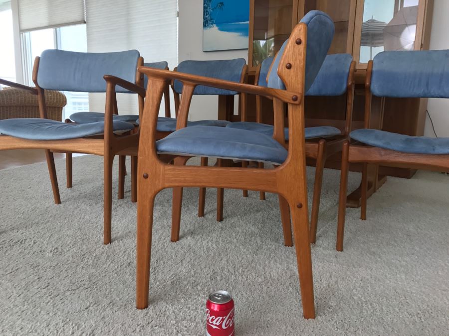 (6) Danish Mid-Century Modern Teak Dining Chairs (2 Chairs Are Armchairs) Attributed To Erik Buch - This Item Has A Reserve [Photo 7]