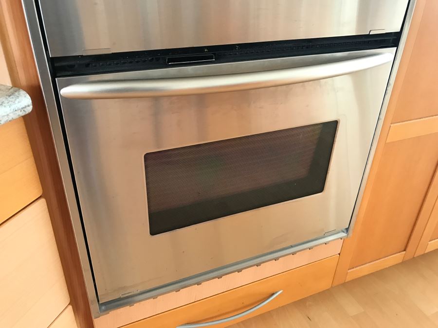 KitchenAid Stainless Steel Double Wall Oven Model KEBS208DSS6 [Photo 6]