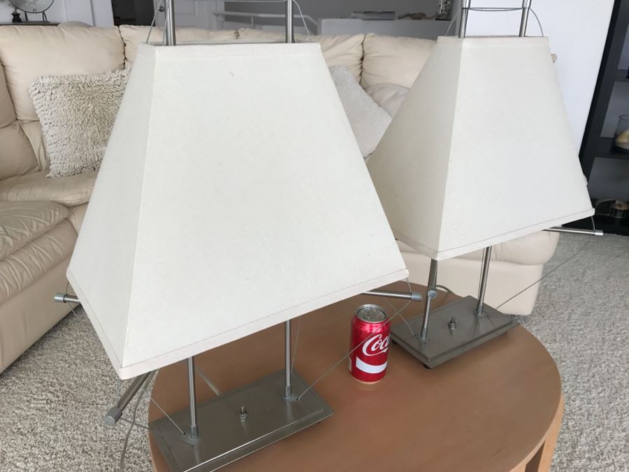 Pair Of Metal Table Lamps [Photo 4]