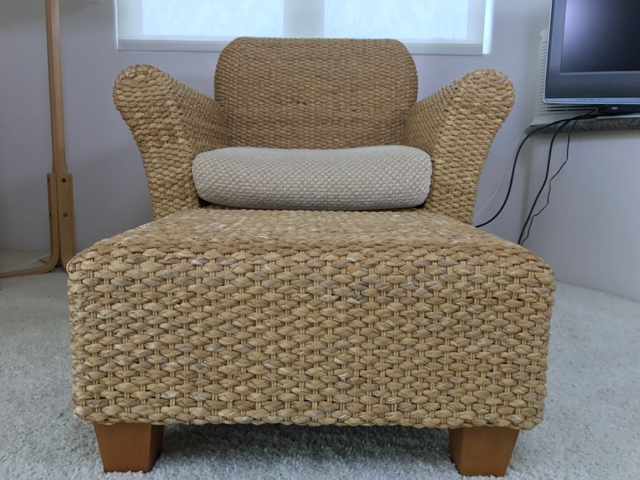 Eddie Bauer Woven Sea Grass Armchair With Matching Ottoman [Photo 3]