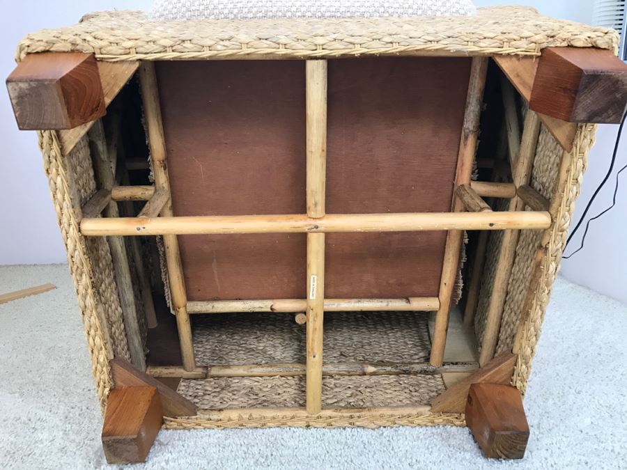 Eddie Bauer Woven Sea Grass Armchair With Matching Ottoman [Photo 8]