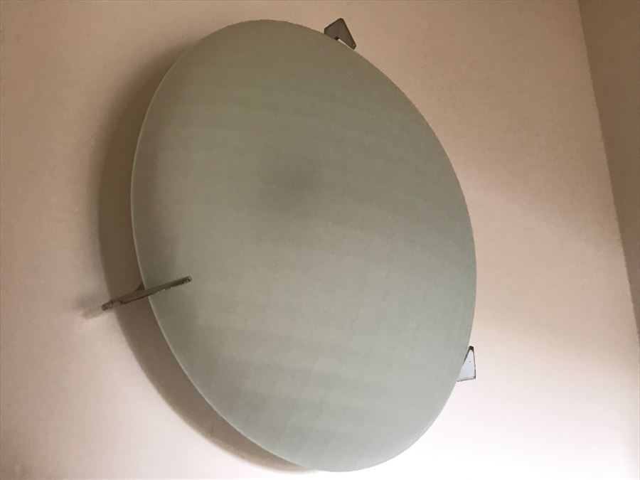 Contemporary Glass And Metal Round Light Fixture [Photo 4]