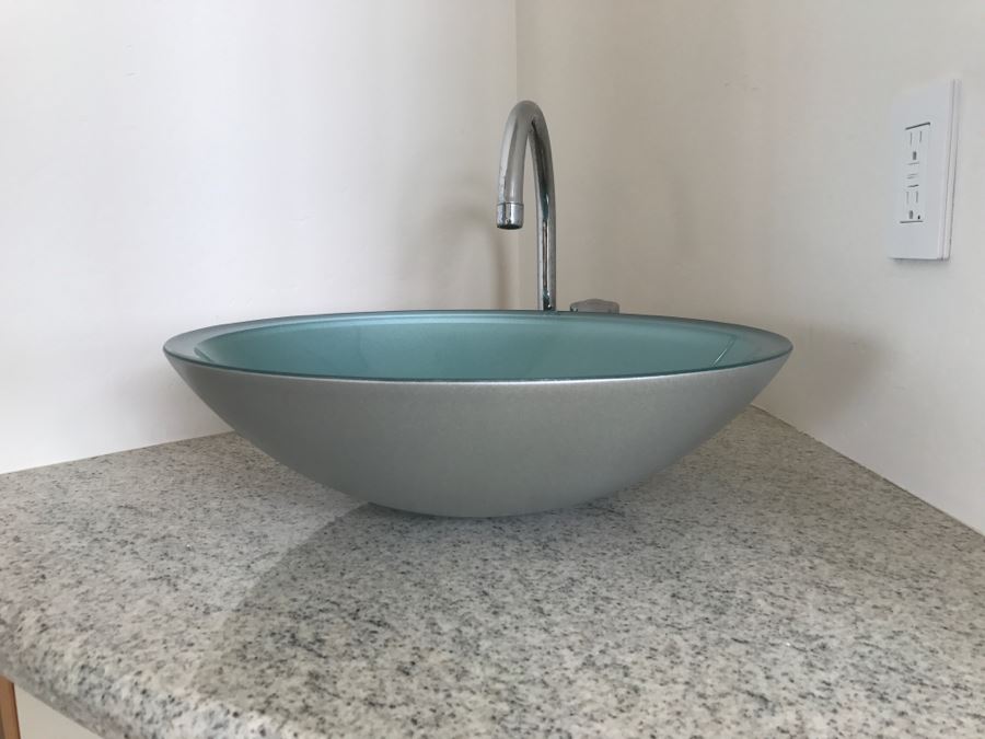 Aquamarine Glass Round Vessel Sink With GROHE Stainless Steel Fixtures [Photo 8]