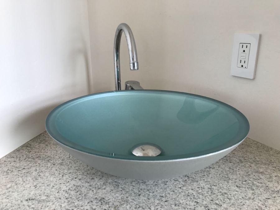 Aquamarine Glass Round Vessel Sink With GROHE Stainless Steel Fixtures [Photo 1]