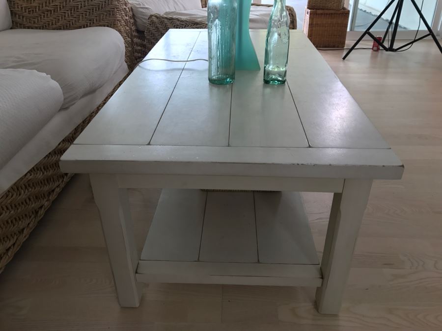 White Two-Tier Wooden Coffee Table [Photo 3]