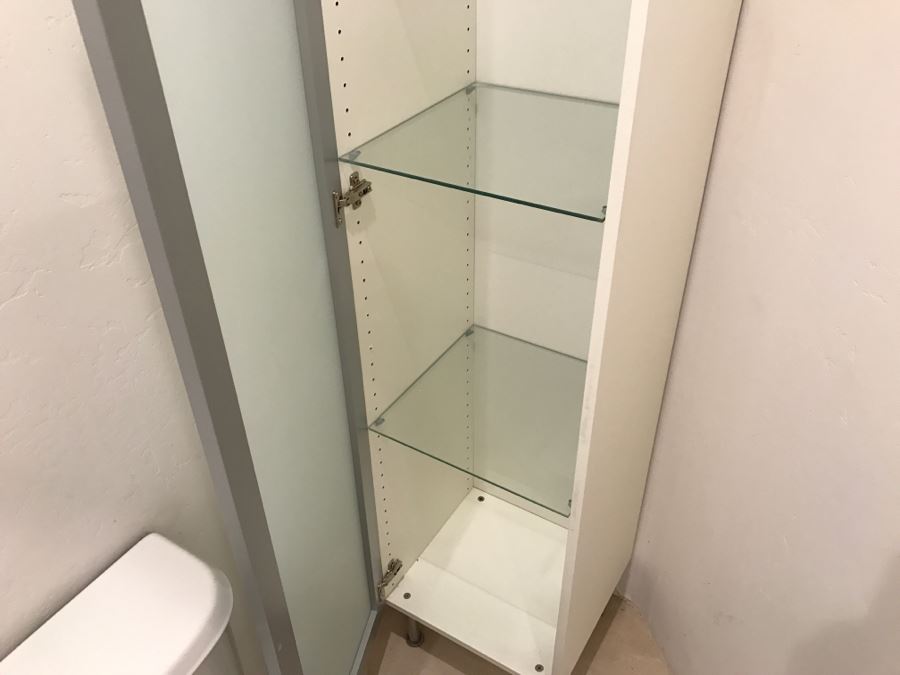 IKEA OMMEN Cabinet With Glass Front Made In Italy [Photo 5]