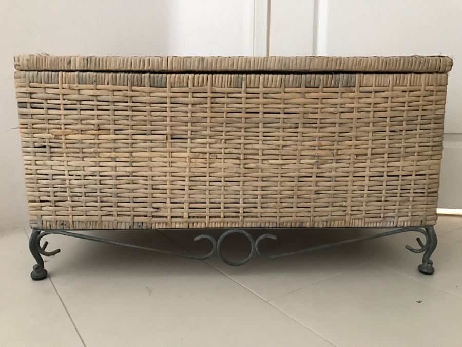 Wicker Chest With Metal Base [Photo 2]