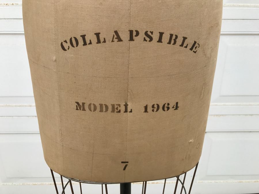 Vintage WOLF Model Form Co. NY Lorraine Labarre Collapsible Model 1964 7 Mannequin Dress Form [Photo 5]