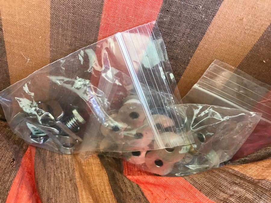 Vintage Metal Body VIKING Husqvarna Sweden Model 6030 With Case And Accessories [Photo 11]