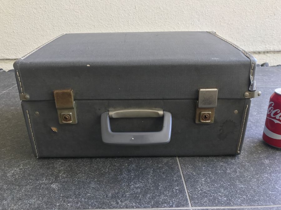 Vintage Metal Body VIKING Husqvarna Sweden Model 6030 With Case And Accessories [Photo 3]