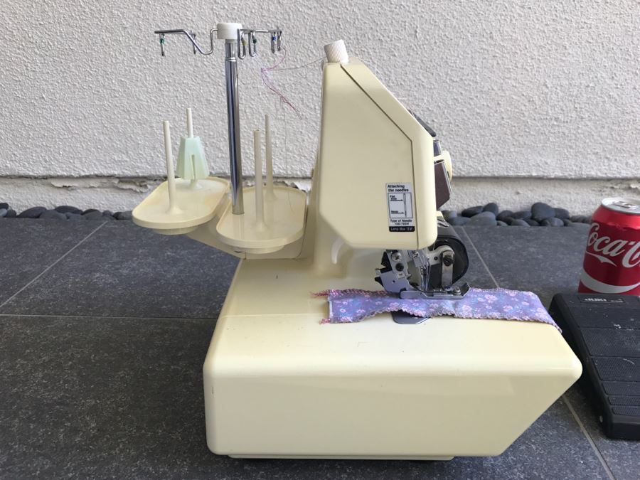 JUKI MO-634D Overlock Sewing Machine [Photo 9]