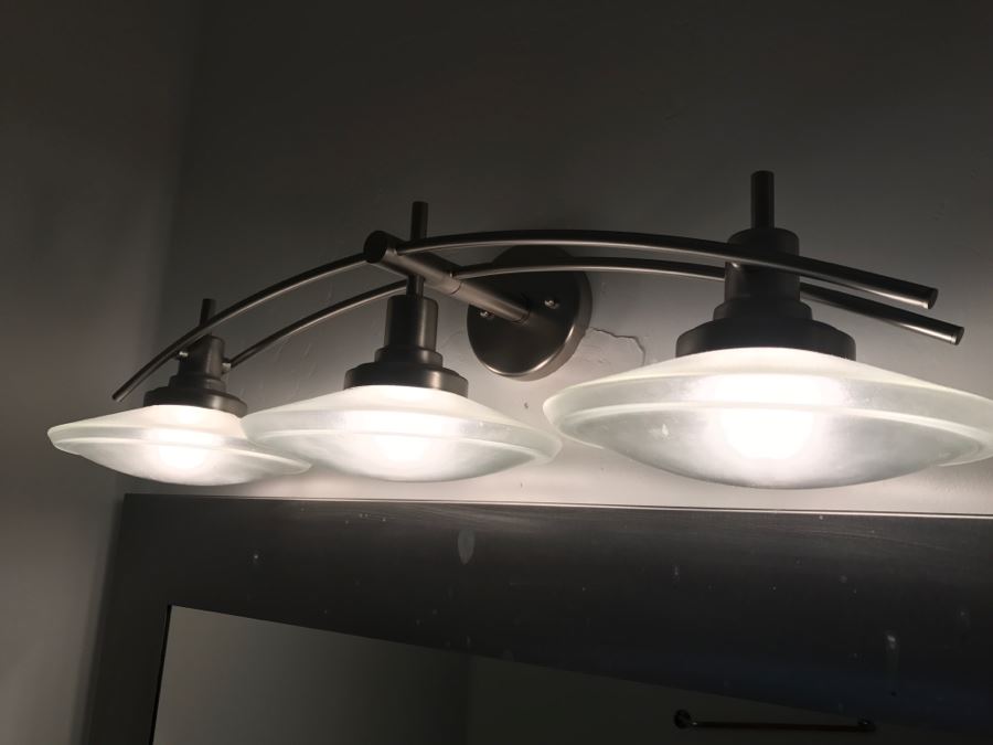 3-Light Metal Contemporary Light Fixture With Glass Shades [Photo 3]