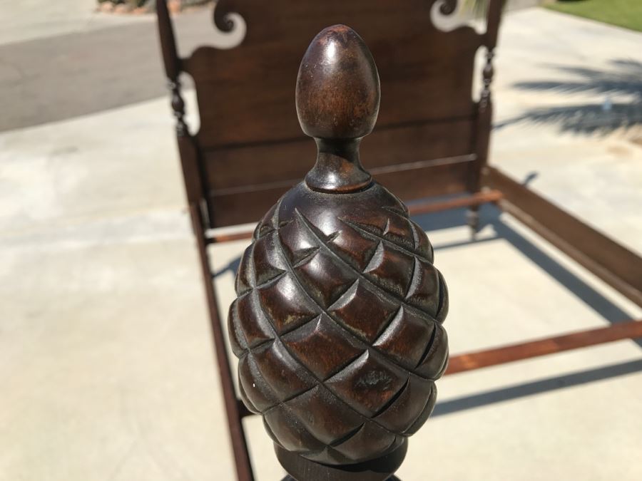 Antique Mahogany Four Poster Bed On Casters With Turned Wood Posts And Pineapples On Tops - Full Size Bed [Photo 5]